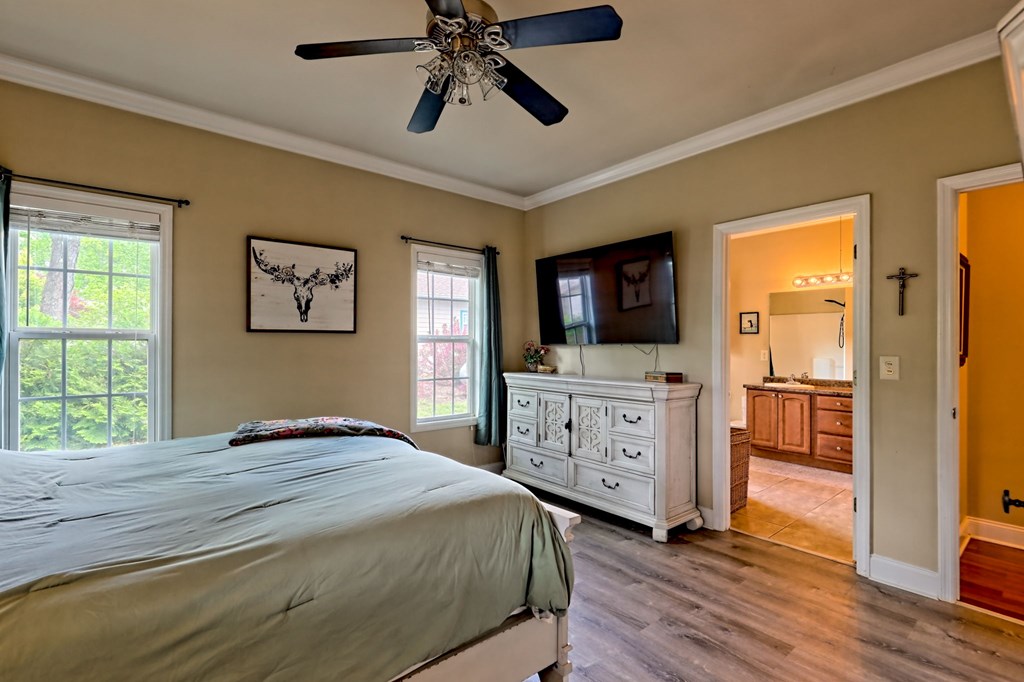 415462 Young Harris Residential