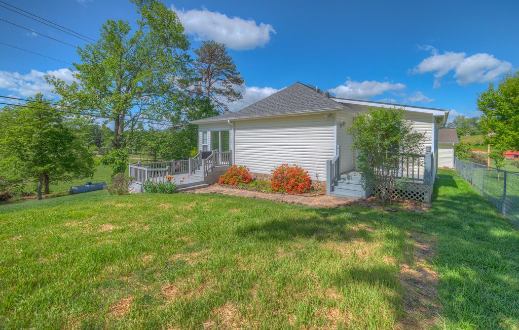 415496 Murphy Residential