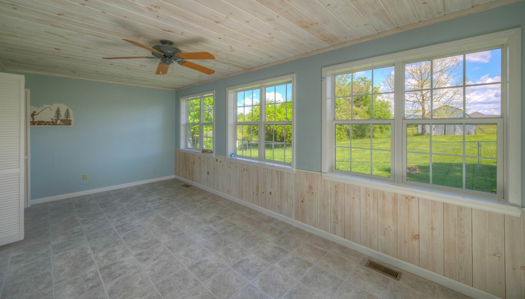 415496 Murphy Residential
