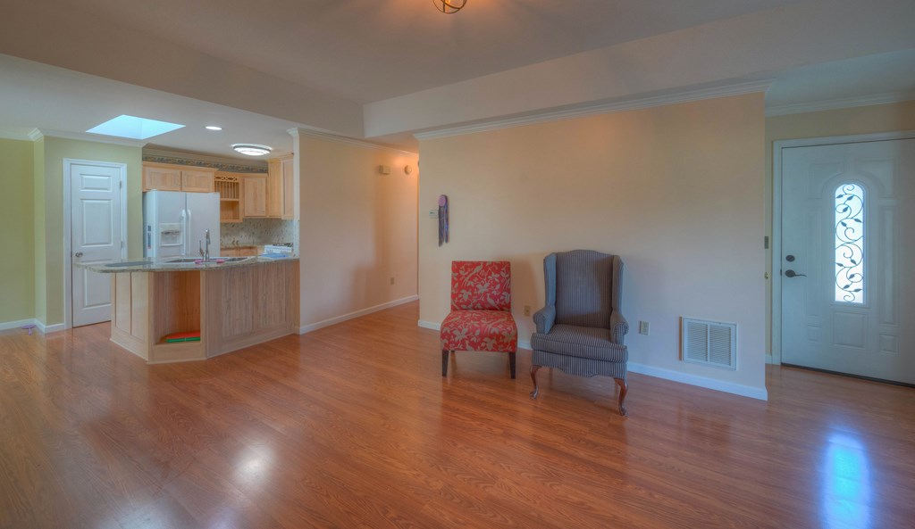 415496 Murphy Residential