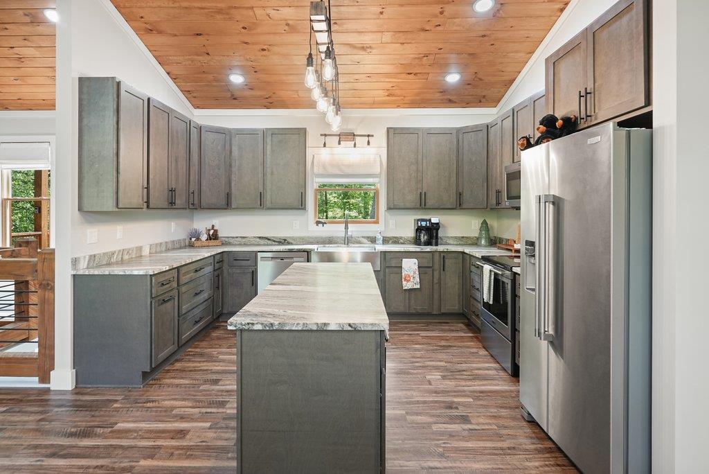 415510 Ellijay Residential