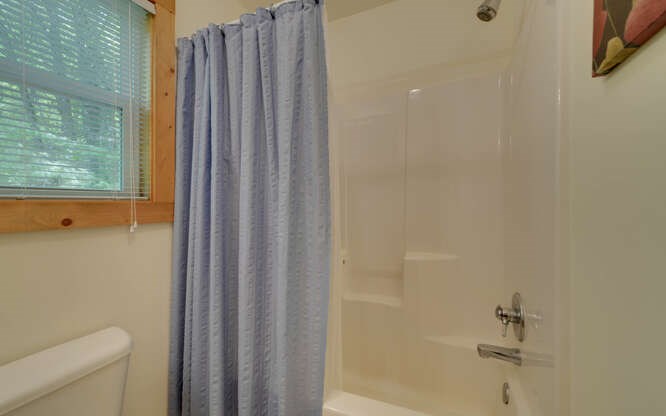 415511 Blairsville Residential