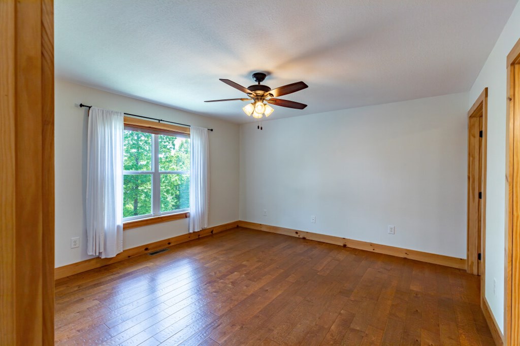 415512 Blairsville Residential