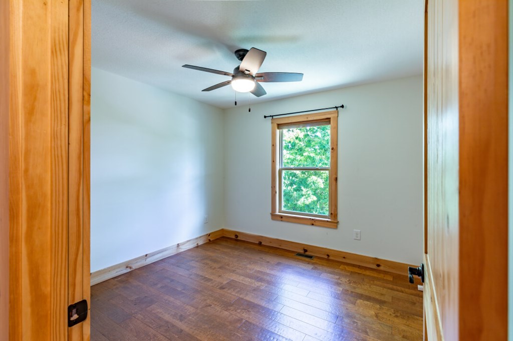 415512 Blairsville Residential
