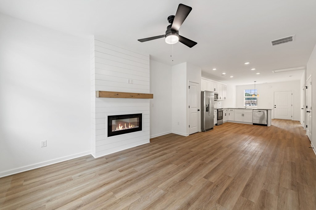 415522 Blue Ridge Townhouse