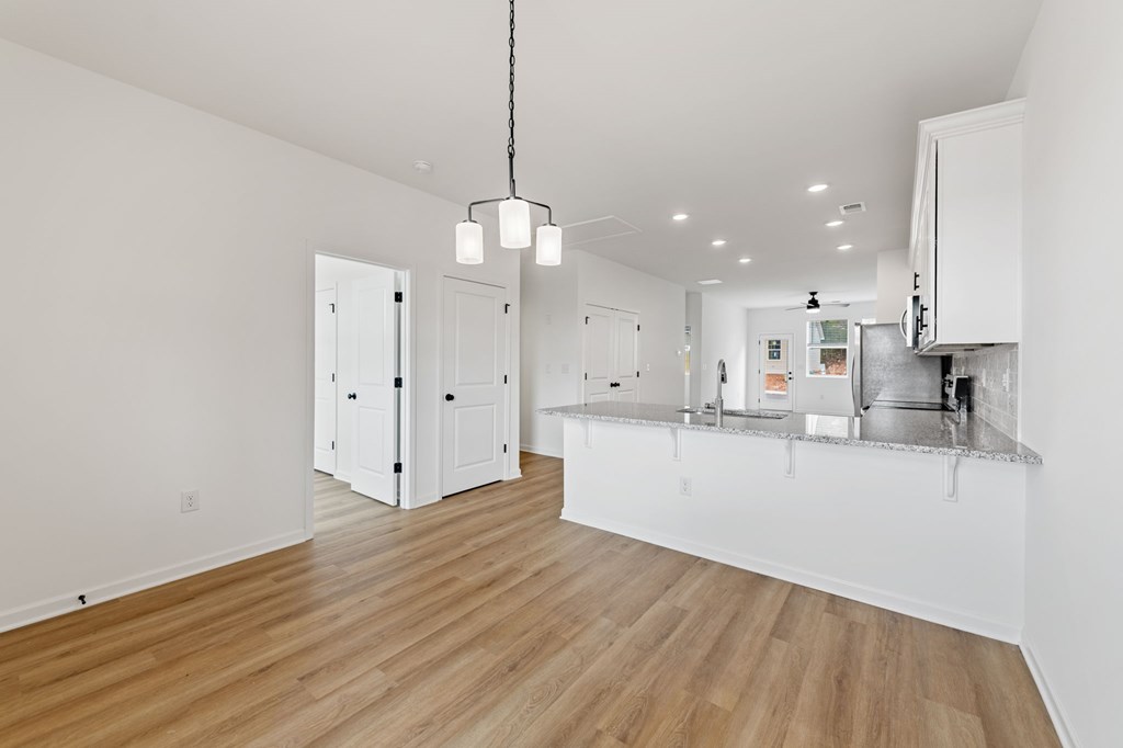 415522 Blue Ridge Townhouse