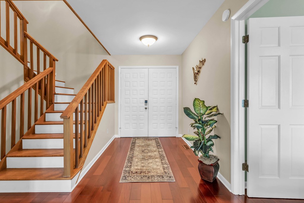 415527 Hayesville Residential