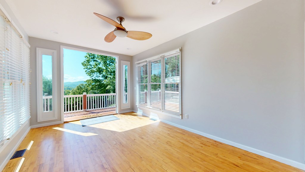 415528 Murphy Residential