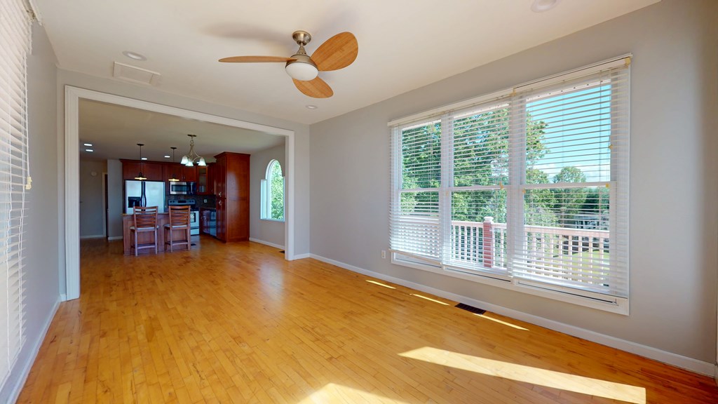 415528 Murphy Residential