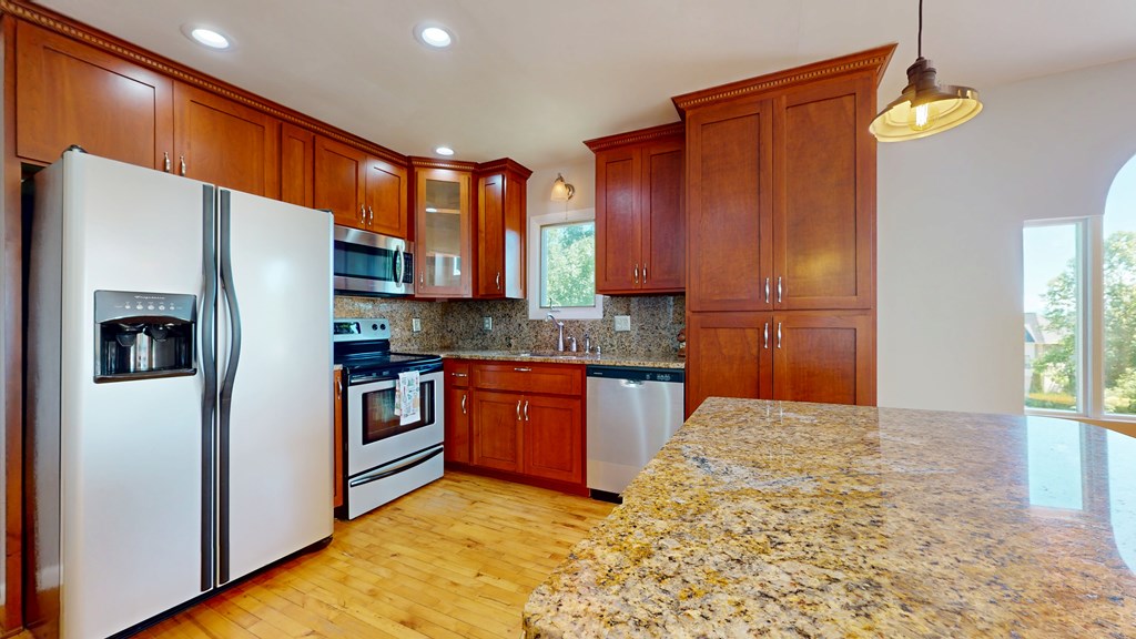 415528 Murphy Residential