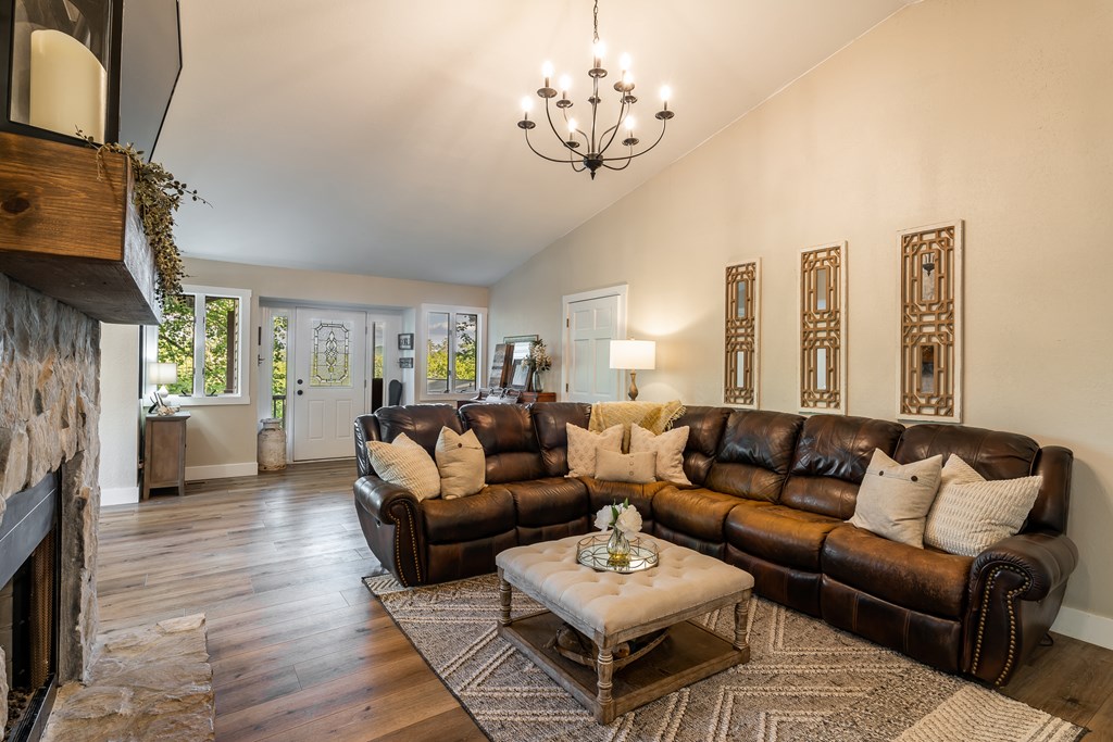 415553 Blairsville Residential
