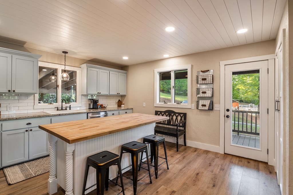 415553 Blairsville Residential