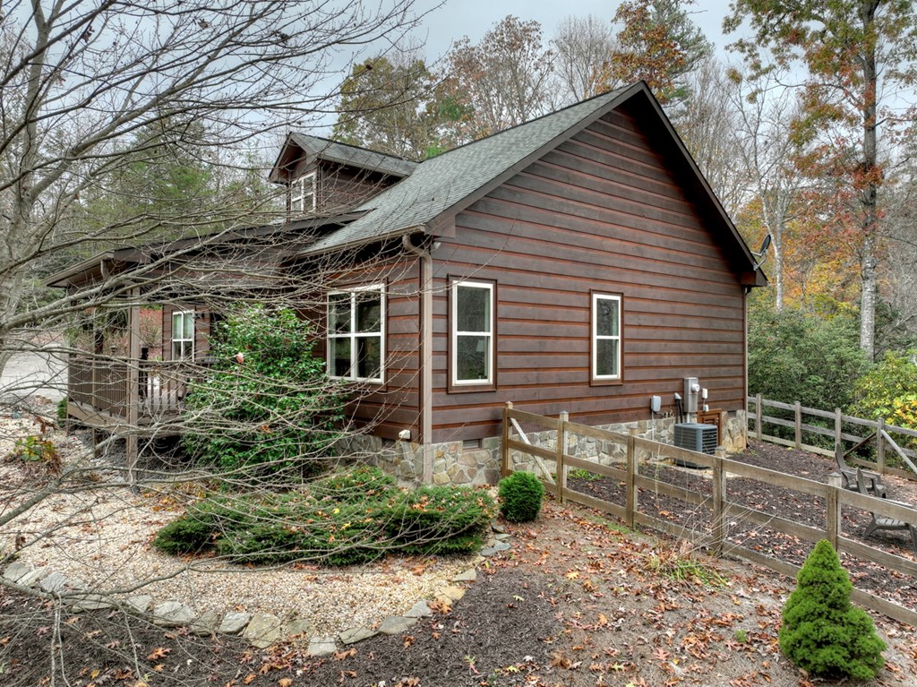 415556 Morganton Residential