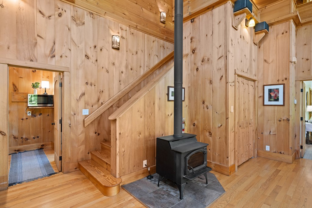415561 Blue Ridge Residential