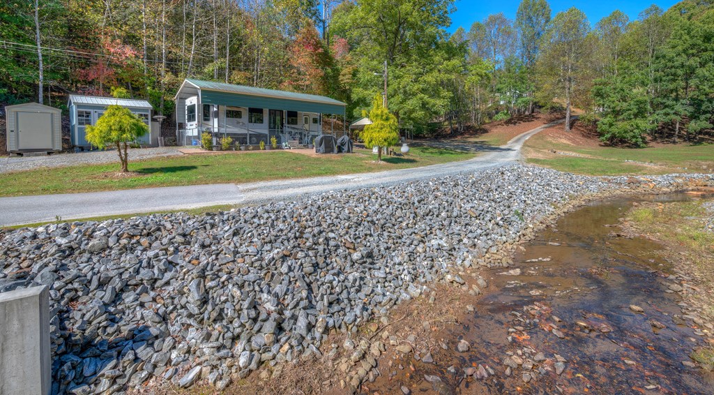 415566 Murphy Residential