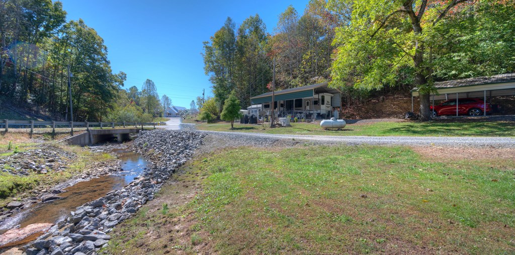 415566 Murphy Residential