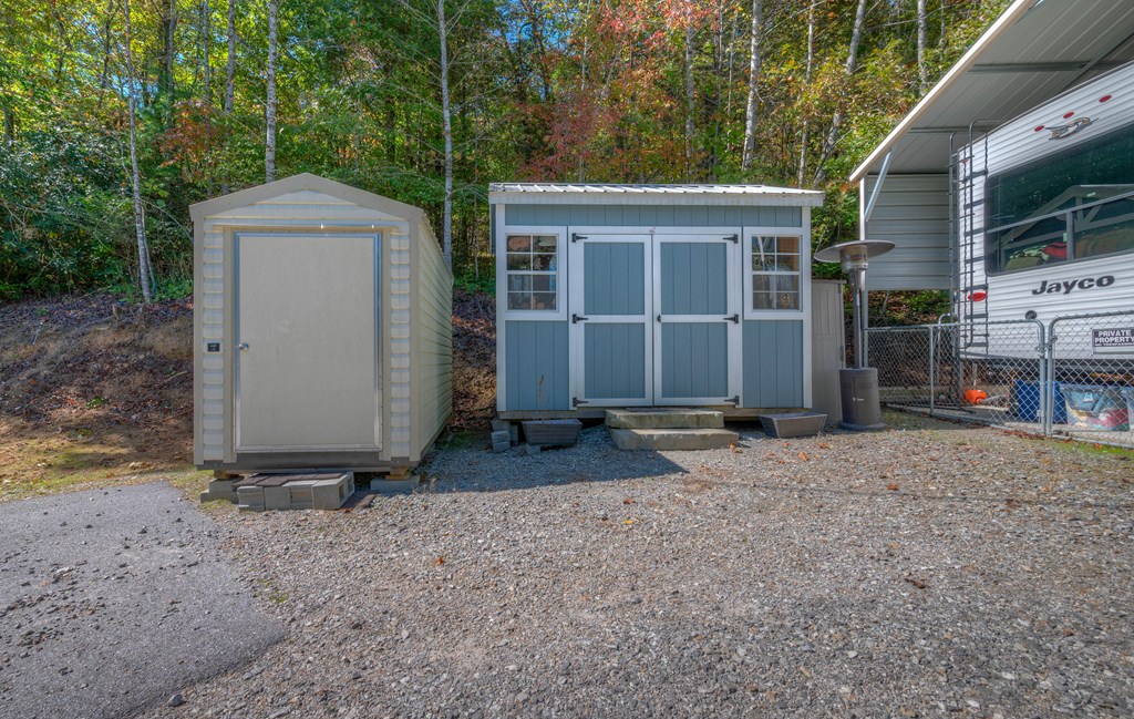 415566 Murphy Residential