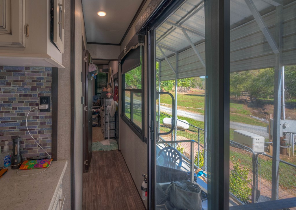 415566 Murphy Residential