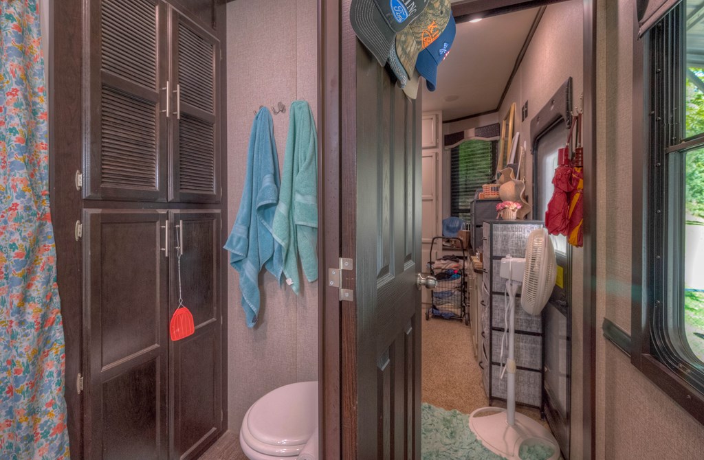 415566 Murphy Residential