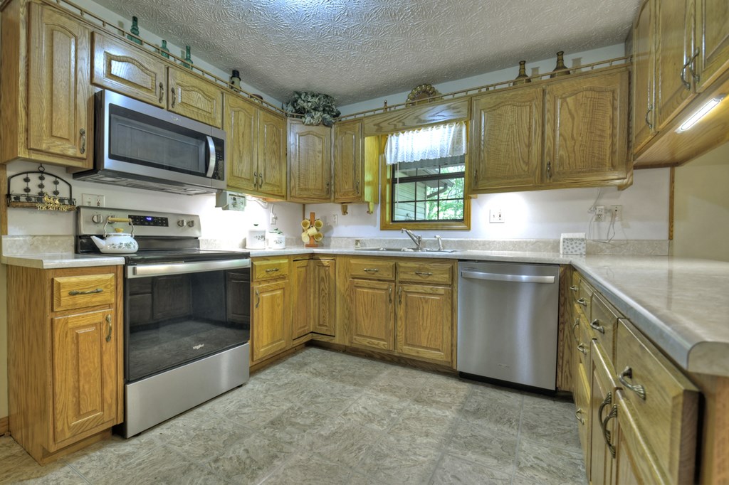 415567 Ellijay Residential