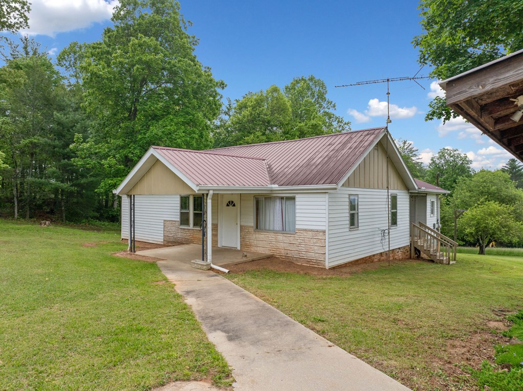 415587 Blairsville Residential