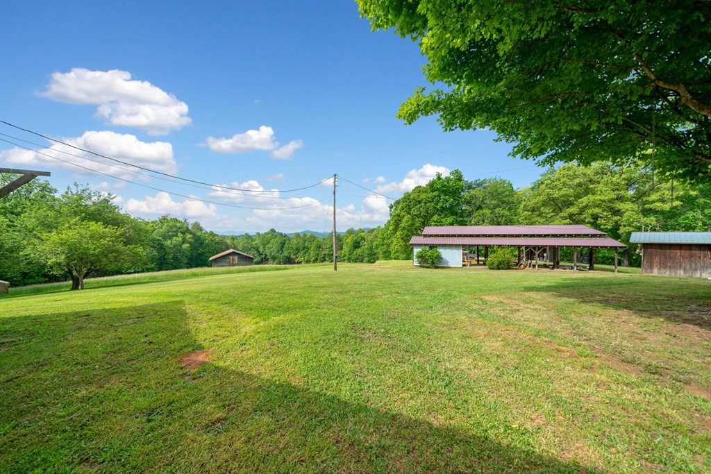 415587 Blairsville Residential