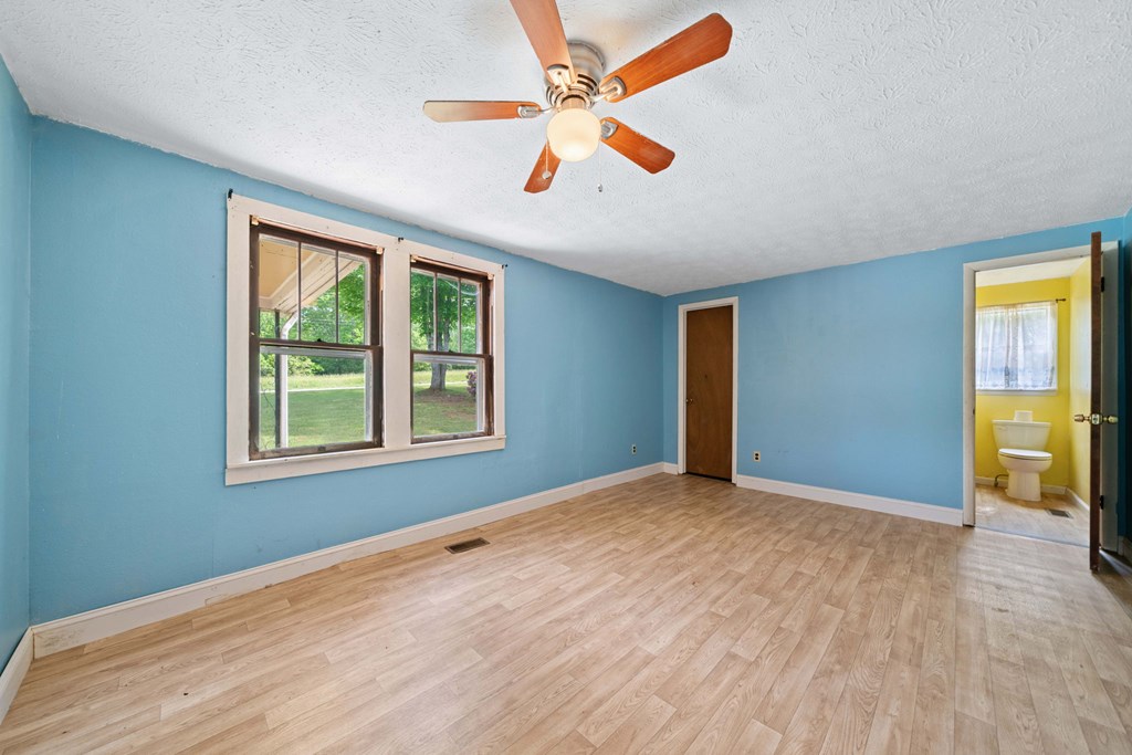 415587 Blairsville Residential