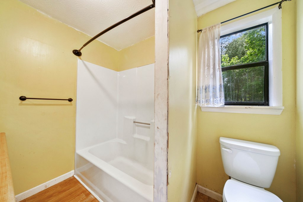415587 Blairsville Residential