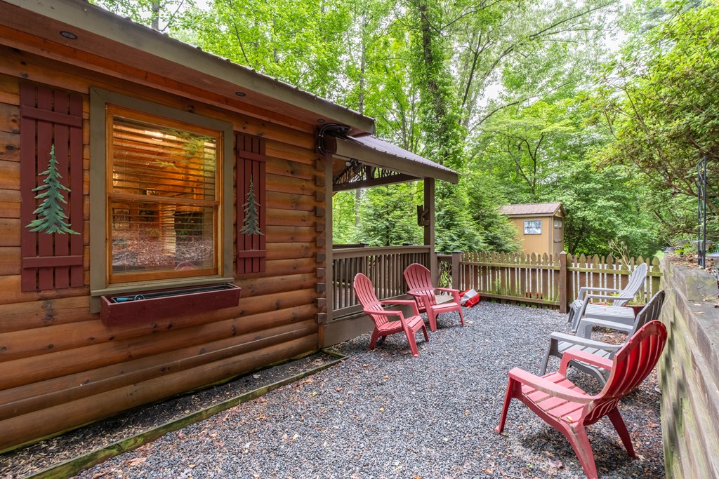 415590 Cherry Log Residential
