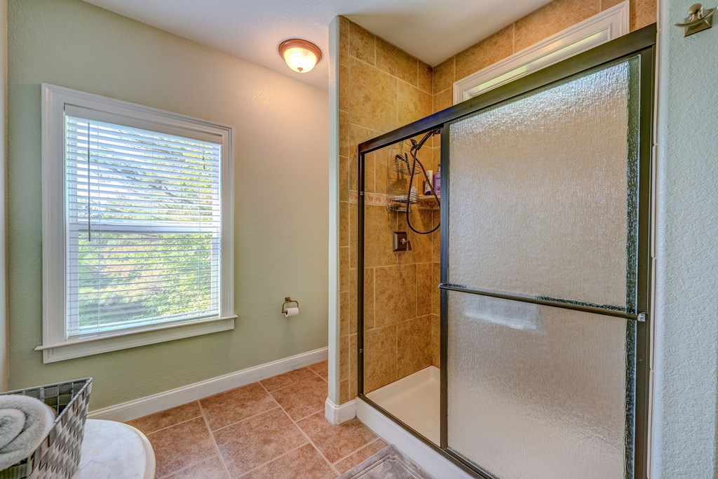 415591 Blairsville Residential