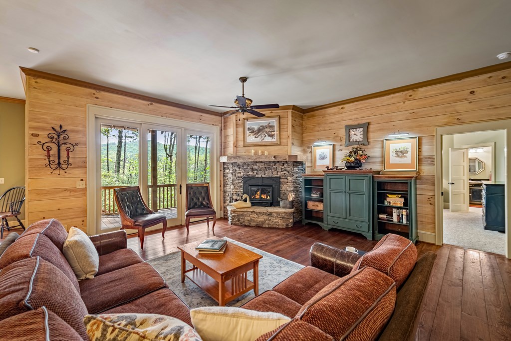 415593 Ellijay Residential