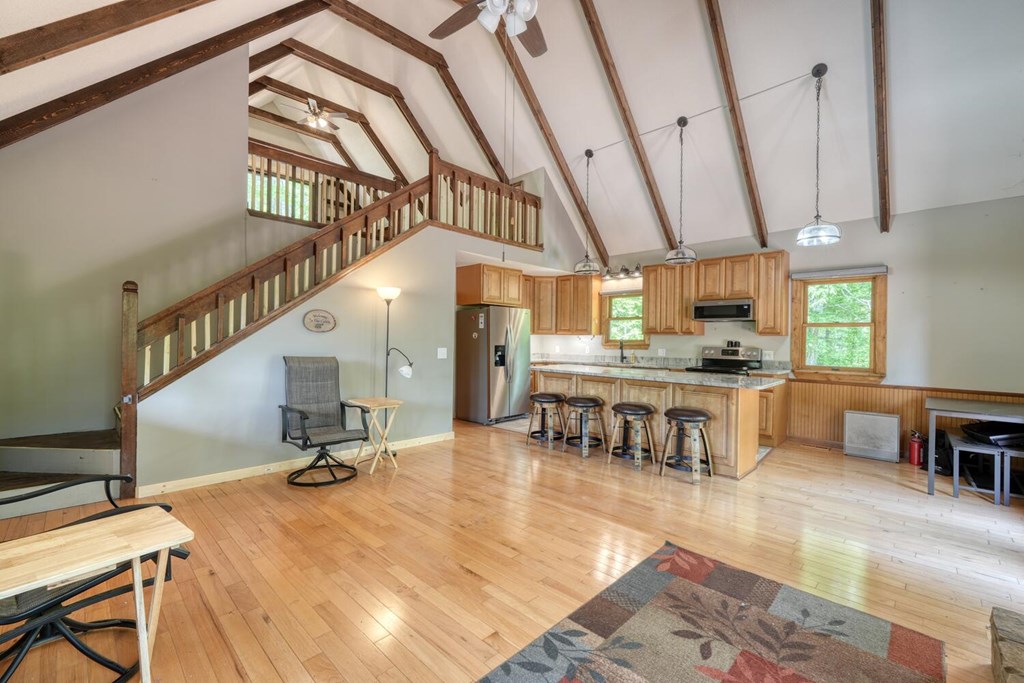 415594 Hiawassee Residential