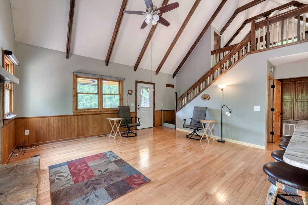 415594 Hiawassee Residential