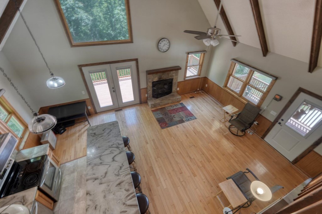 415594 Hiawassee Residential