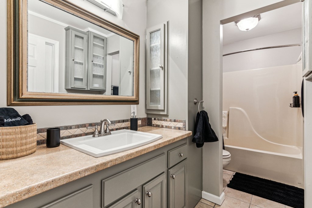 415601 Blue Ridge Residential