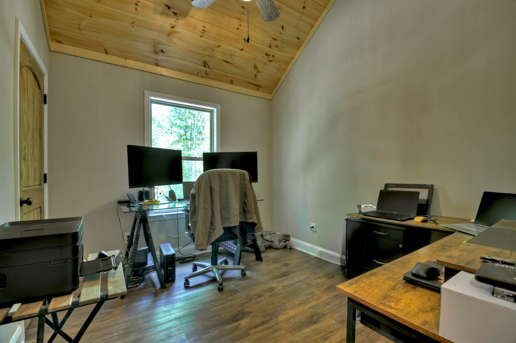 415604 Ellijay Residential