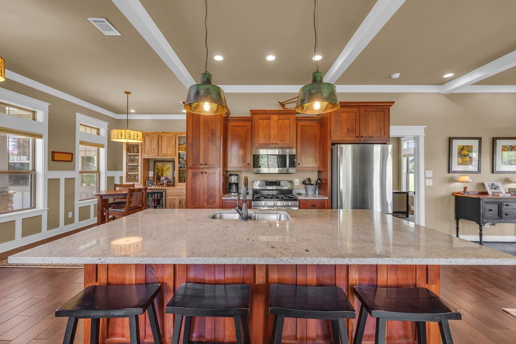 415609 Hayesville Residential