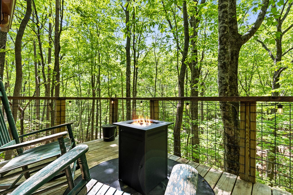 415610 Blue Ridge Residential