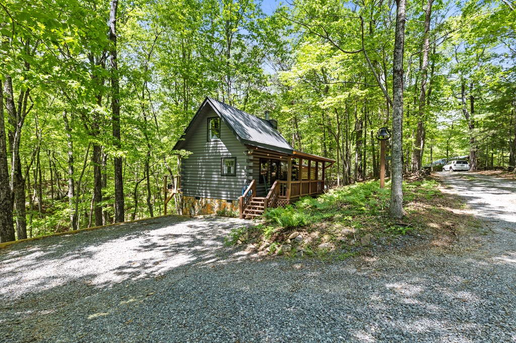 415610 Blue Ridge Residential
