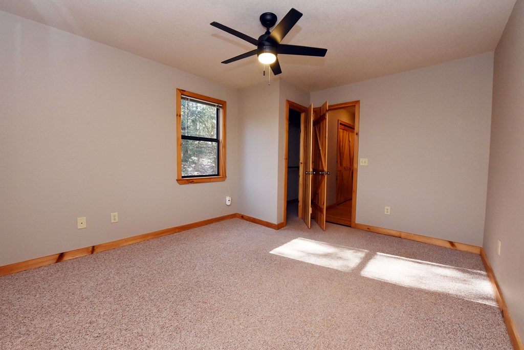 415619 Blairsville Residential