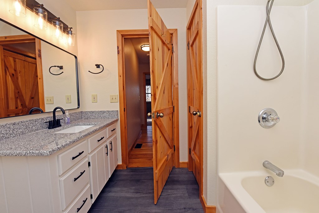 415619 Blairsville Residential
