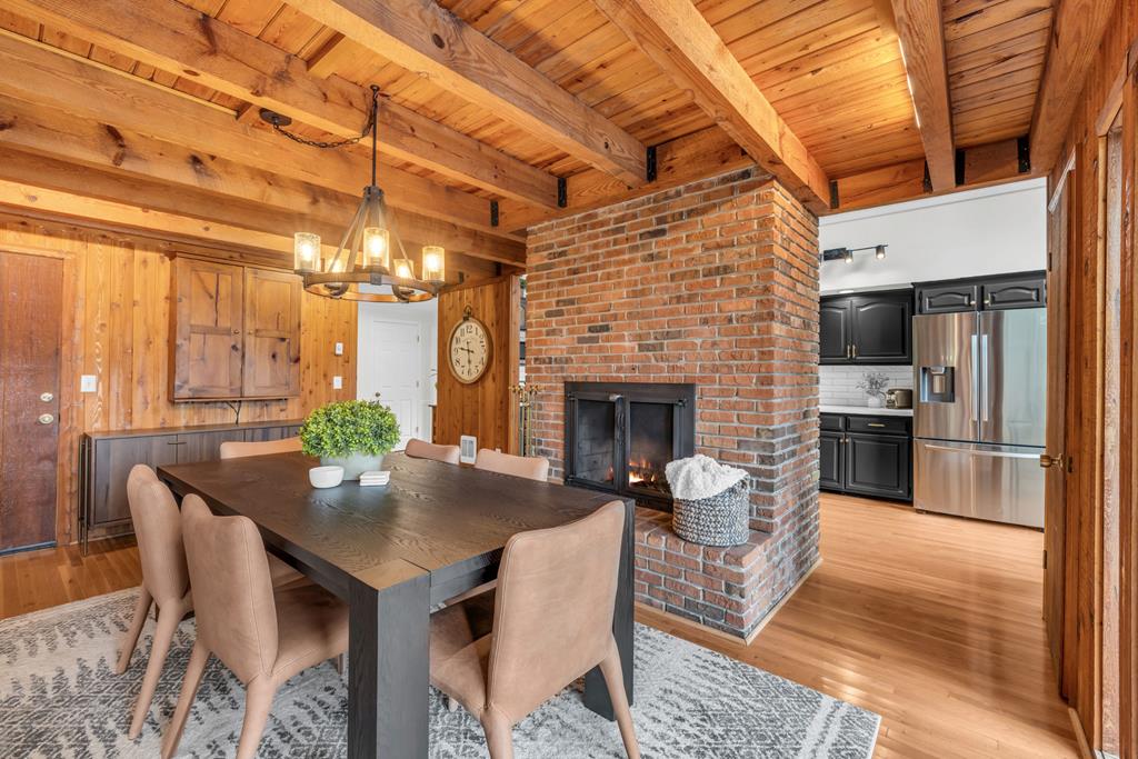 415621 Topton Residential