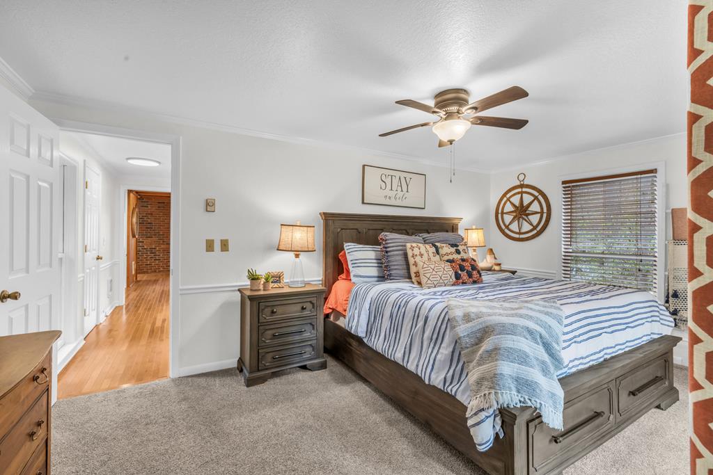 415621 Topton Residential