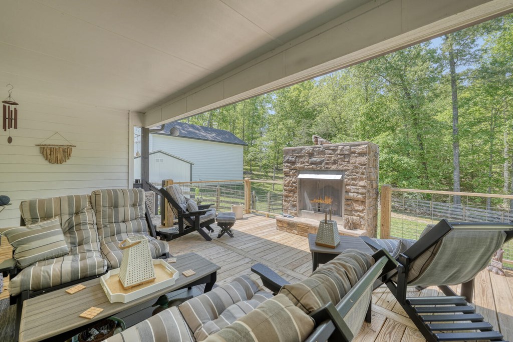 415634 Blairsville Residential