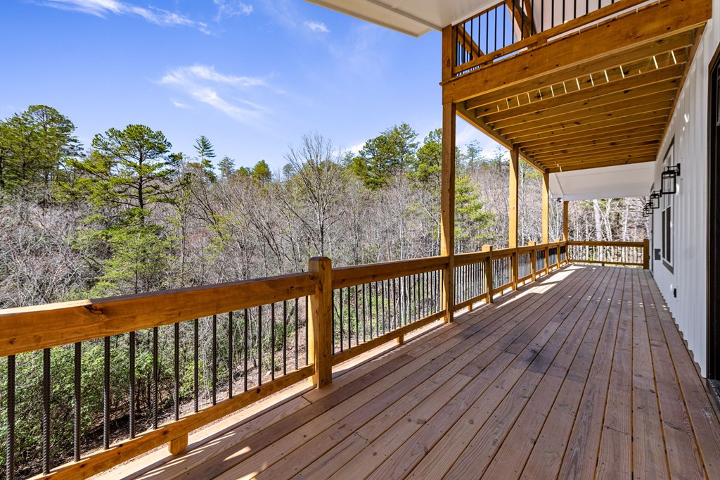 415642 Mineral Bluff Residential