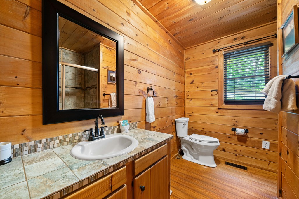 415643 Morganton Residential