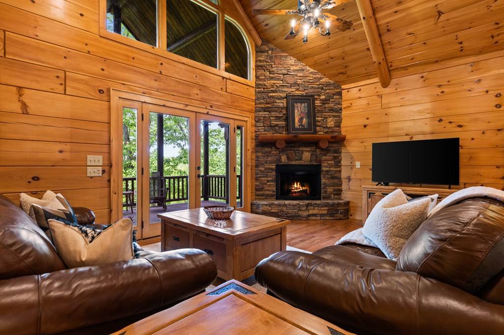 415650 Morganton Residential