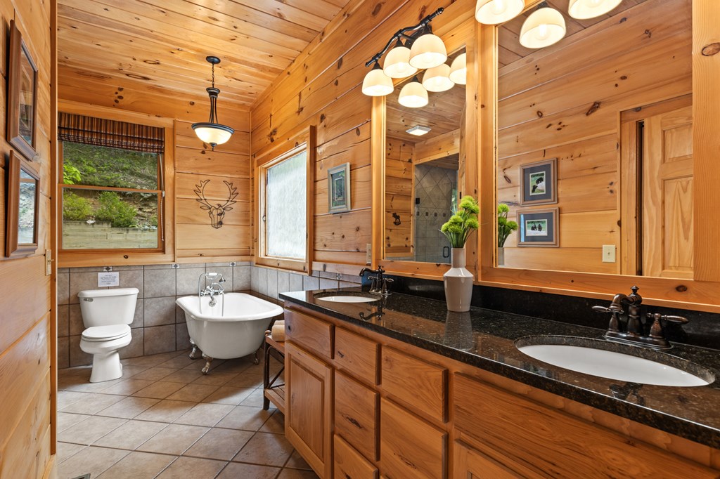 415650 Morganton Residential