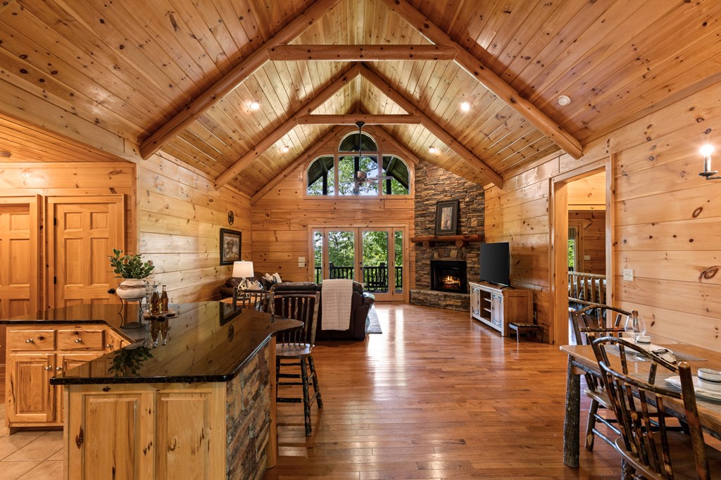 415650 Morganton Residential