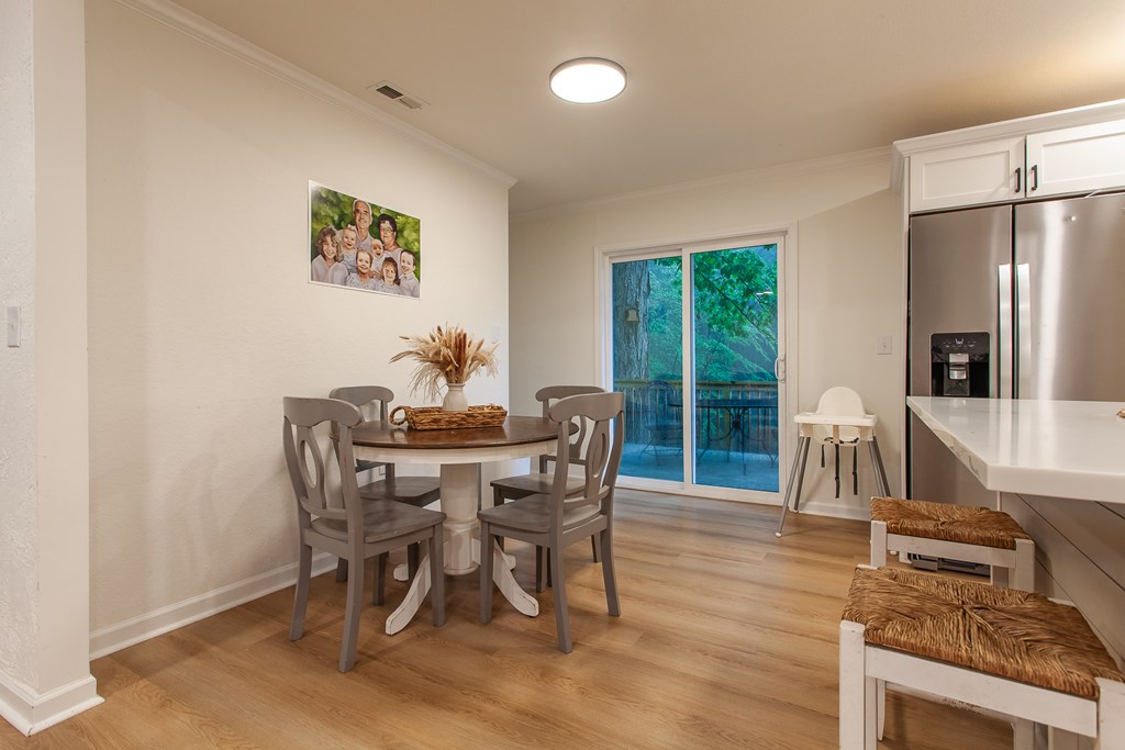 415651 Andrews Residential